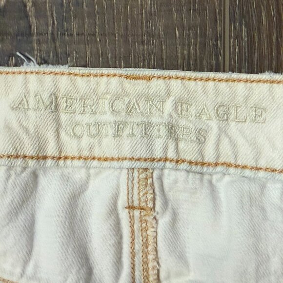 American Eagle Distressed Jean Skirt – Size 4 - Picture 10 of 11